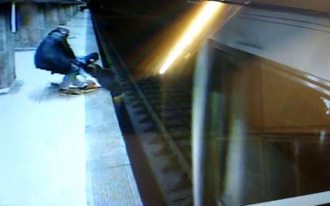 Marturia barbatului erou care a salvat-o de la moarte pe adolescenta de la metrou